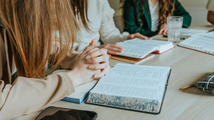 Creating a Faith-Focused Book Club: How to Build Community Around God’s Word